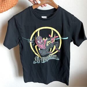 Marvel Spiderman superhero graphic tee shirt kids unisex boys large L 10/12